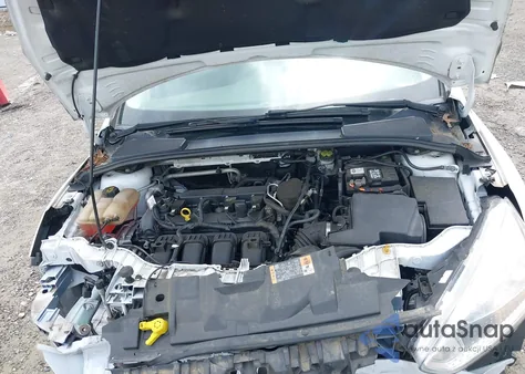 2016 Ford Focus S из США, поврежденный, VIN 1FADP3E20GL233089